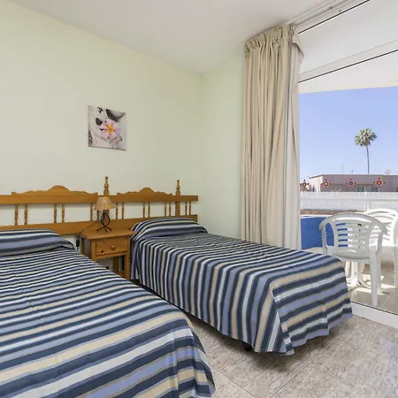 Livvo Veril Playa 3*