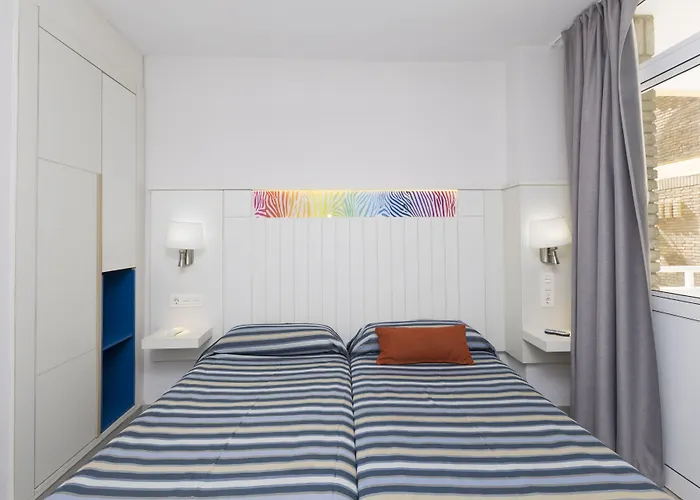 Livvo Veril Playa 3*